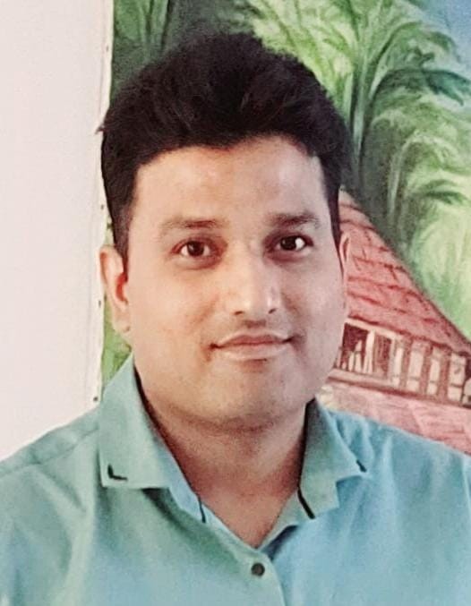 Dr. Gaurav Som
