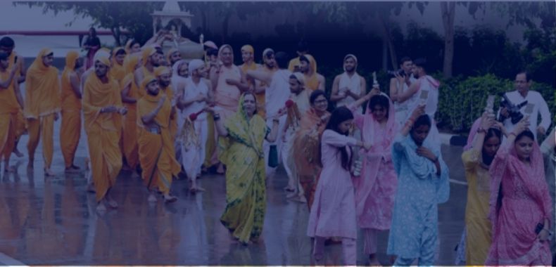 Dashlakshan Mahotsav – celebration procession