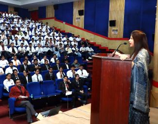 TMU Leadership Talk Series Inspired Students with Neuroscience-Based Happiness Lessons